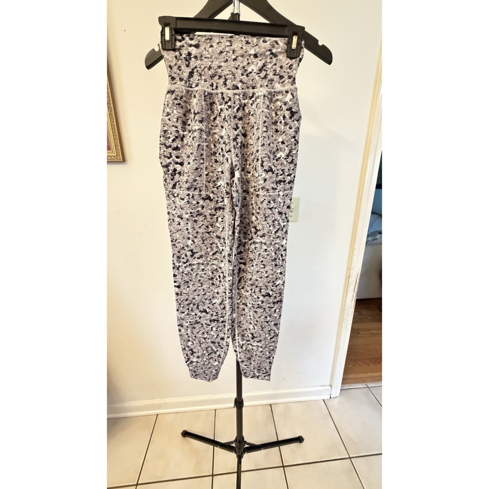 Athleta Salutation Textured Joggers Size XXS Meadow Decadent Chocolate Pockets